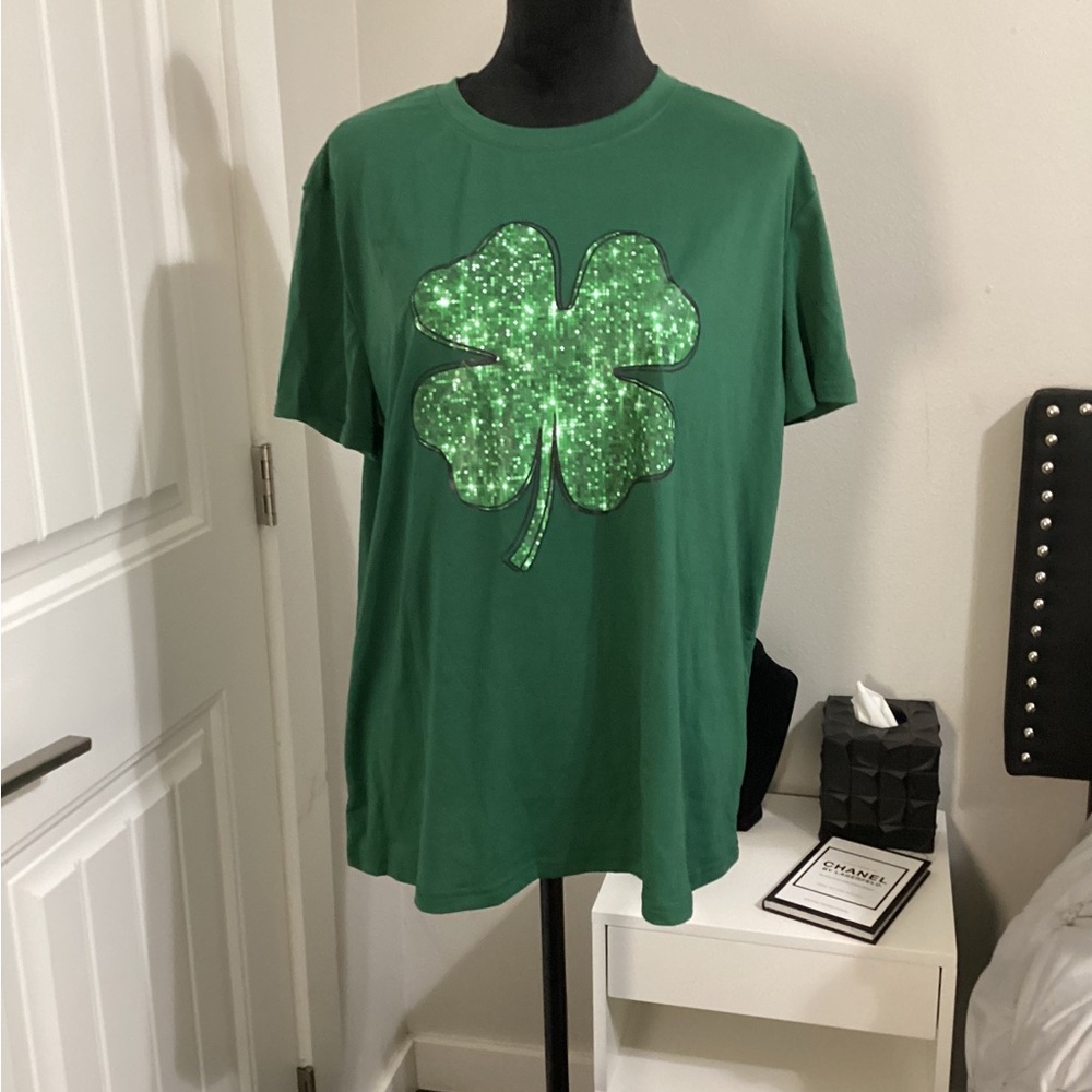 50% Off! 3 Days Only! NWOT - St. Patricks Day - Grn Shamrock Tee - Sz XXL!!